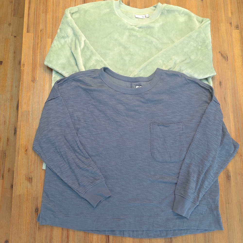 2 SO Juniors' Super Soft Oversized Long Sleeves Tops